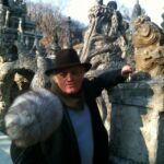 2012, Palais du facteur Cheval au micro de Sophie Nauleau